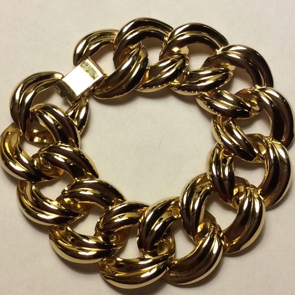 Gold Bracelet - Picture 6 of 7